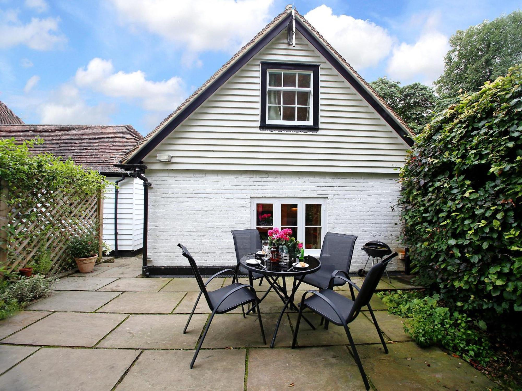 Sawmill Cottage Royal Tunbridge Wells Exterior photo